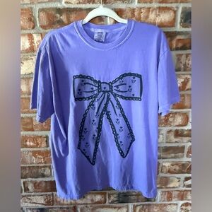 Comfort Colors violet Tee with lace Bow design